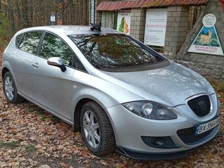 Серый Сеат Леон, объемом двигателя 1.6 л и пробегом 217 тыс. км за 4500 $, фото 1 на Automoto.ua