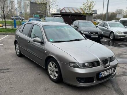 Сеат Leon 2006 у Києві на Automoto.ua Сірий Сеат Leon, об'ємом двигуна 1.6 л та пробігом 285 тис. км за 4700 $, фото 1 на Automoto.ua