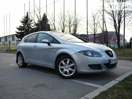 Сеат Leon 2006 у Запоріжжя на Automoto.ua Сірий Сеат Leon, об'ємом двигуна 2 л та пробігом 210 тис. км за 6300 $, фото 1 на Automoto.ua
