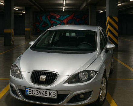 Сірий Сеат Leon, об'ємом двигуна 1.6 л та пробігом 291 тис. км за 4300 $, фото 1 на Automoto.ua