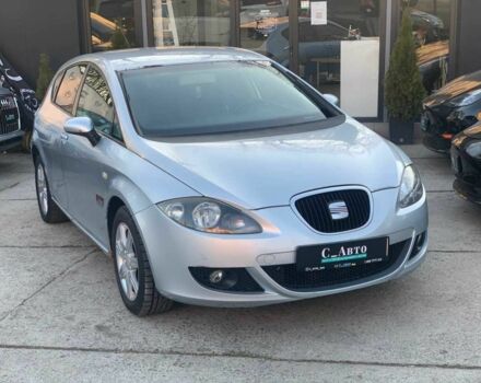 Сірий Сеат Leon, об'ємом двигуна 2 л та пробігом 287 тис. км за 4900 $, фото 1 на Automoto.ua