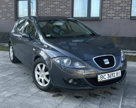 Сірий Сеат Leon, об'ємом двигуна 1.6 л та пробігом 132 тис. км за 3899 $, фото 1 на Automoto.ua