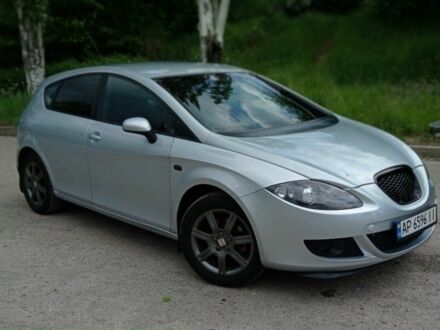 Сеат Леон 2007 в Запорожье на Automoto.ua Серый Сеат Леон, объемом двигателя 1.6 л и пробегом 267 тыс. км за 5400 $, фото 1 на Automoto.ua