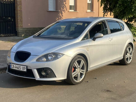 Сірий Сеат Leon, об'ємом двигуна 2 л та пробігом 224 тис. км за 5900 $, фото 1 на Automoto.ua