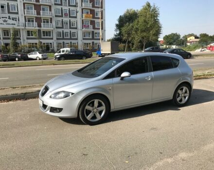 Сірий Сеат Leon, об'ємом двигуна 2 л та пробігом 78 тис. км за 8600 $, фото 1 на Automoto.ua