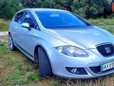 Серый Сеат Леон, объемом двигателя 2 л и пробегом 299 тыс. км за 5650 $, фото 1 на Automoto.ua