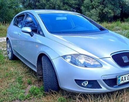 Сірий Сеат Leon, об'ємом двигуна 2 л та пробігом 299 тис. км за 5650 $, фото 1 на Automoto.ua
