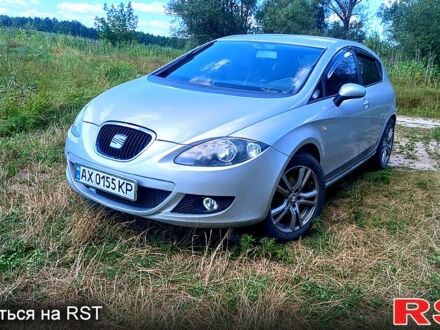 Серый Сеат Леон, объемом двигателя 2 л и пробегом 299 тыс. км за 5650 $, фото 1 на Automoto.ua