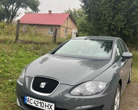 Серый Сеат Леон, объемом двигателя 1.8 л и пробегом 163 тыс. км за 8400 $, фото 1 на Automoto.ua