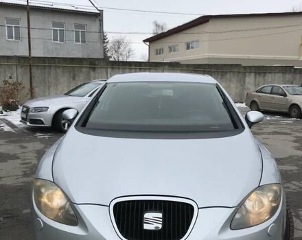 Сірий Сеат Leon, об'ємом двигуна 0 л та пробігом 183 тис. км за 6050 $, фото 1 на Automoto.ua