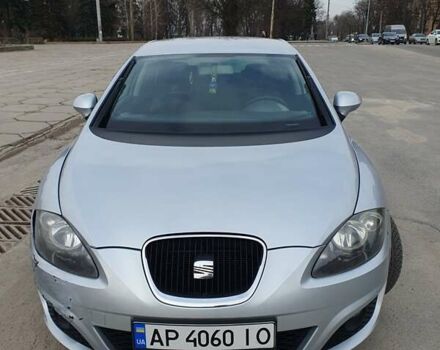 Серый Сеат Леон, объемом двигателя 0 л и пробегом 198 тыс. км за 5800 $, фото 1 на Automoto.ua