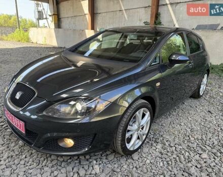 Сірий Сеат Leon, об'ємом двигуна 1.8 л та пробігом 176 тис. км за 8450 $, фото 1 на Automoto.ua