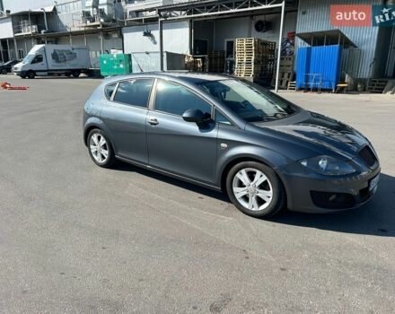 Сірий Сеат Leon, об'ємом двигуна 1.8 л та пробігом 220 тис. км за 8150 $, фото 1 на Automoto.ua