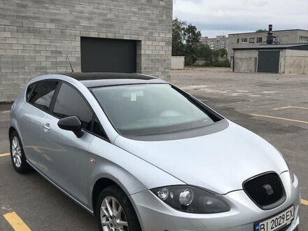 Сеат Leon 2010 у Кременчуге на Automoto.ua Сірий Сеат Leon, об'ємом двигуна 1.8 л та пробігом 225 тис. км за 9000 $, фото 1 на Automoto.ua