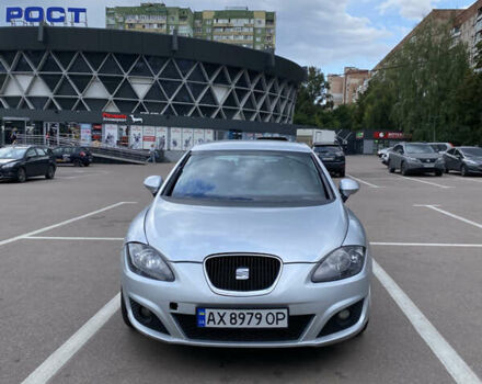 Серый Сеат Леон, объемом двигателя 1.6 л и пробегом 218 тыс. км за 6000 $, фото 1 на Automoto.ua