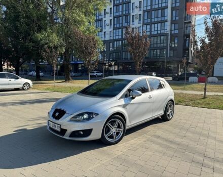 Серый Сеат Леон, объемом двигателя 1.39 л и пробегом 101 тыс. км за 7000 $, фото 1 на Automoto.ua