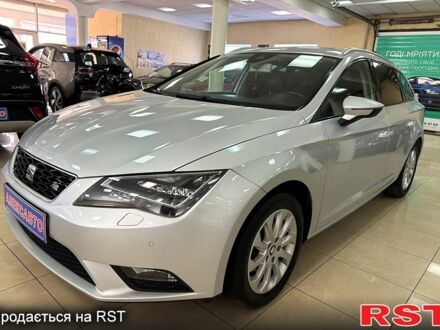 Сеат Леон 2015 в Кропивницком (Кировограде) на Automoto.ua Серый Сеат Леон, объемом двигателя 1.6 л и пробегом 203 тыс. км за 10000 $, фото 1 на Automoto.ua