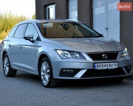 Сірий Сеат Leon, об'ємом двигуна 1.6 л та пробігом 200 тис. км за 9500 $, фото 1 на Automoto.ua