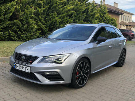 Сеат Леон 2018 в Одессе на Automoto.ua Серый Сеат Леон, объемом двигателя 1.98 л и пробегом 96 тыс. км за 35500 $, фото 1 на Automoto.ua