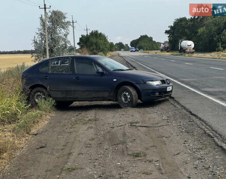 Синій Сеат Leon, об'ємом двигуна 1.9 л та пробігом 360 тис. км за 1450 $, фото 5 на Automoto.ua