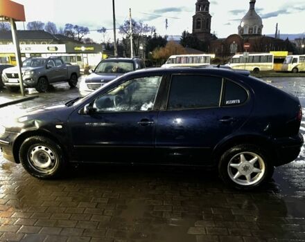 Синий Сеат Леон, объемом двигателя 1.9 л и пробегом 370 тыс. км за 1775 $, фото 2 на Automoto.ua