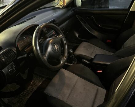 Синий Сеат Леон, объемом двигателя 1.9 л и пробегом 370 тыс. км за 1775 $, фото 4 на Automoto.ua