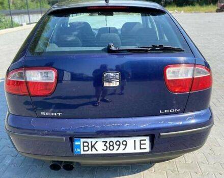 Синий Сеат Леон, объемом двигателя 1.6 л и пробегом 347 тыс. км за 4000 $, фото 6 на Automoto.ua
