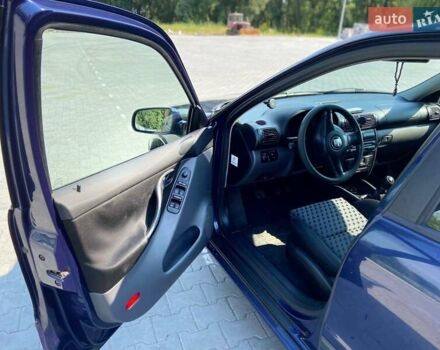 Синий Сеат Леон, объемом двигателя 1.6 л и пробегом 347 тыс. км за 4000 $, фото 7 на Automoto.ua
