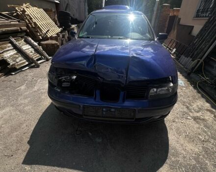 Синий Сеат Леон, объемом двигателя 0 л и пробегом 150 тыс. км за 1500 $, фото 2 на Automoto.ua