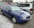 Синий Сеат Леон, объемом двигателя 1.6 л и пробегом 300 тыс. км за 4000 $, фото 1 на Automoto.ua
