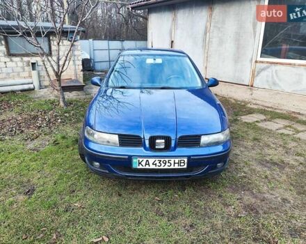 Синій Сеат Leon, об'ємом двигуна 1.6 л та пробігом 300 тис. км за 3650 $, фото 1 на Automoto.ua