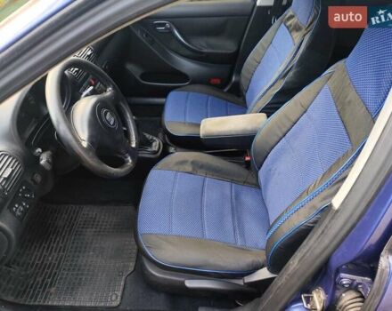 Синій Сеат Leon, об'ємом двигуна 1.6 л та пробігом 300 тис. км за 3650 $, фото 6 на Automoto.ua