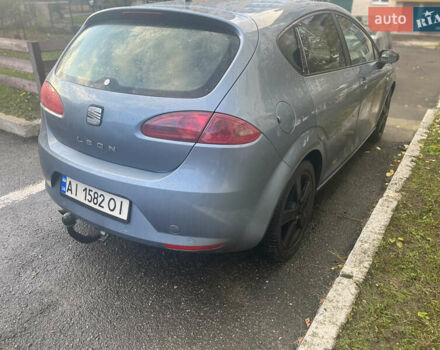 Синій Сеат Leon, об'ємом двигуна 1.98 л та пробігом 250 тис. км за 4200 $, фото 2 на Automoto.ua