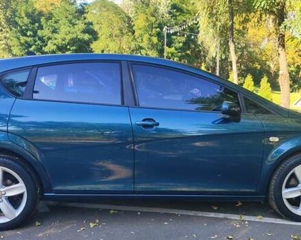 Сеат Леон 2006 в Киеве на Automoto.ua Синий Сеат Леон, объемом двигателя 2 л и пробегом 214 тыс. км за 4990 $, фото 12 на Automoto.ua