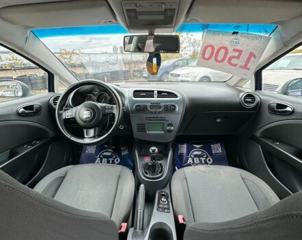 Синий Сеат Леон, объемом двигателя 1.6 л и пробегом 184 тыс. км за 4600 $, фото 9 на Automoto.ua