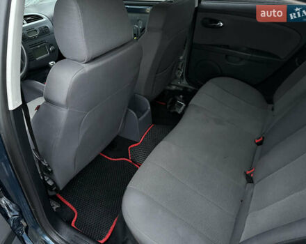 Синий Сеат Леон, объемом двигателя 1.6 л и пробегом 238 тыс. км за 2500 $, фото 15 на Automoto.ua