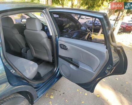 Сеат Леон 2006 в Киеве на Automoto.ua Синий Сеат Леон, объемом двигателя 2 л и пробегом 214 тыс. км за 4990 $, фото 27 на Automoto.ua