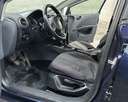 Синій Сеат Leon, об'ємом двигуна 1.6 л та пробігом 270 тис. км за 4500 $, фото 5 на Automoto.ua