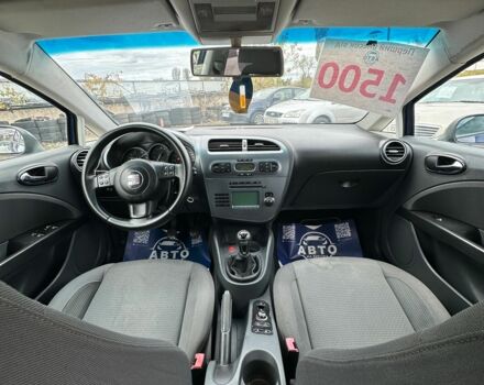 Синий Сеат Леон, объемом двигателя 1.6 л и пробегом 184 тыс. км за 4600 $, фото 8 на Automoto.ua