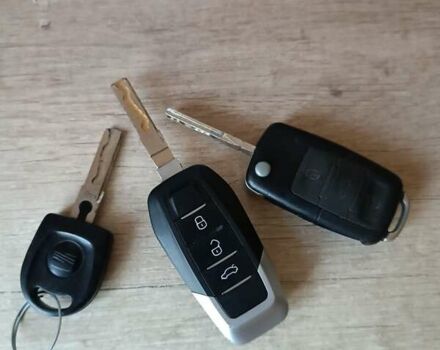 Синий Сеат Леон, объемом двигателя 1.97 л и пробегом 276 тыс. км за 6184 $, фото 33 на Automoto.ua