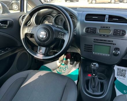 Синий Сеат Леон, объемом двигателя 1.6 л и пробегом 184 тыс. км за 4700 $, фото 7 на Automoto.ua