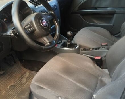 Синий Сеат Леон, объемом двигателя 1.6 л и пробегом 200 тыс. км за 3700 $, фото 3 на Automoto.ua