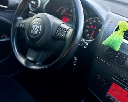 Синий Сеат Леон, объемом двигателя 1.6 л и пробегом 231 тыс. км за 3900 $, фото 9 на Automoto.ua
