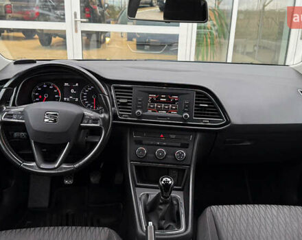 Синий Сеат Леон, объемом двигателя 1.4 л и пробегом 150 тыс. км за 9900 $, фото 7 на Automoto.ua