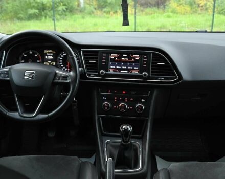 Синий Сеат Леон, объемом двигателя 1.6 л и пробегом 260 тыс. км за 9750 $, фото 19 на Automoto.ua