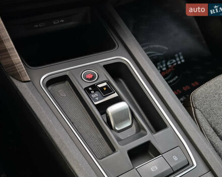 Синій Сеат Leon, об'ємом двигуна 2 л та пробігом 177 тис. км за 21999 $, фото 54 на Automoto.ua