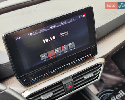 Синий Сеат Леон, объемом двигателя 2 л и пробегом 177 тыс. км за 21499 $, фото 44 на Automoto.ua