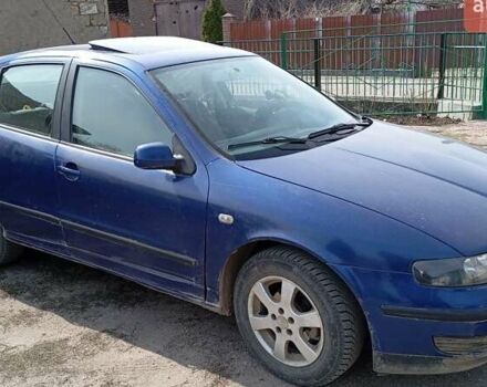 Синій Сеат Leon, об'ємом двигуна 1.4 л та пробігом 333 тис. км за 3000 $, фото 1 на Automoto.ua