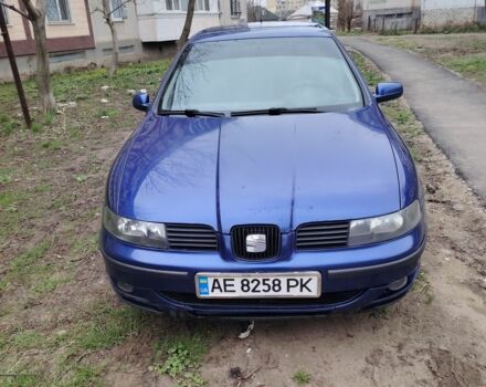Синий Сеат Леон, объемом двигателя 1.6 л и пробегом 326 тыс. км за 2600 $, фото 1 на Automoto.ua