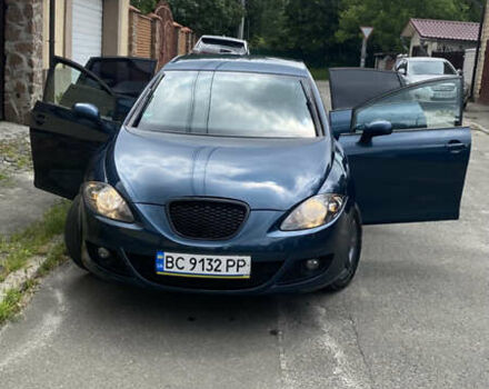 Синий Сеат Леон, объемом двигателя 1.9 л и пробегом 261 тыс. км за 5200 $, фото 1 на Automoto.ua